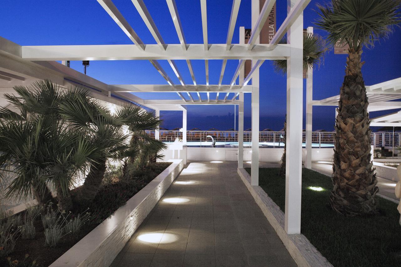 Hotel Al Dollaro Cattolica Esterno foto