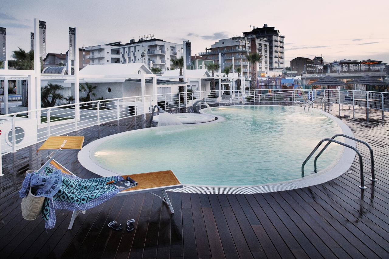 Hotel Al Dollaro Cattolica Esterno foto