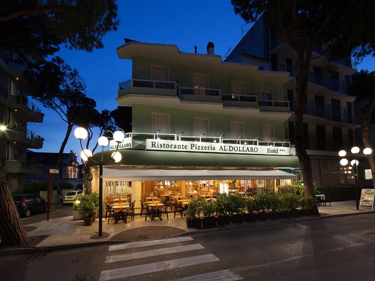 Hotel Al Dollaro Cattolica Esterno foto